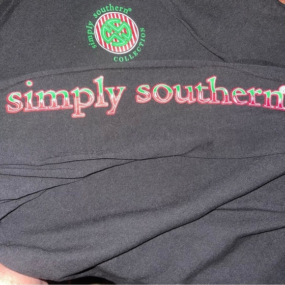 Simply Southern Christmas Tee S - Picture 3 of 3